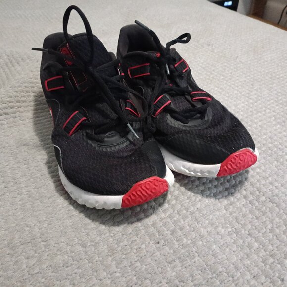 Nike Retaliation TR 2 Training Shoes Men Red Black/White, Size 10, CK5074-002 - Picture 2 of 6